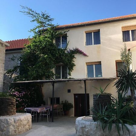 Hotel Sobe Gorana Živogošće Exterior foto